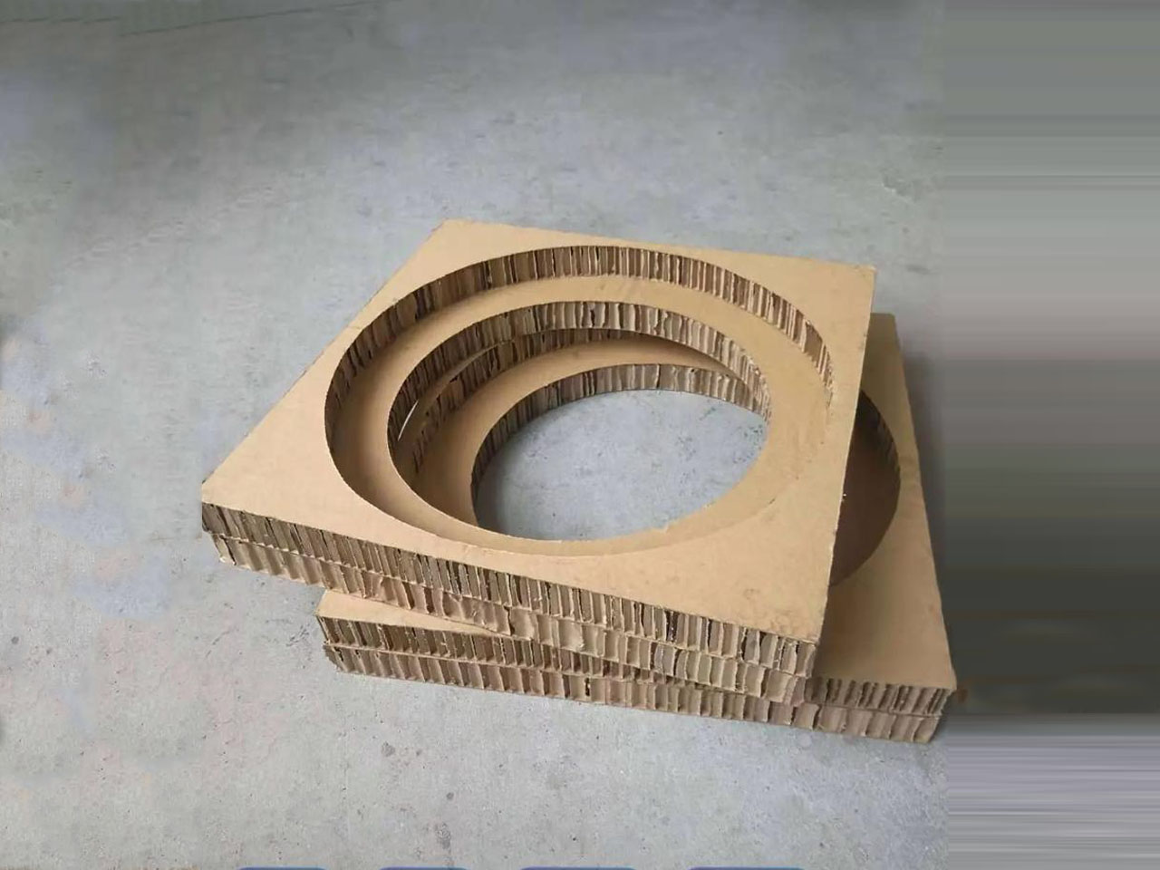 ���η���ֽ��